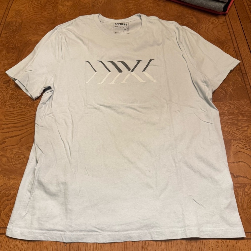 Express Men's Short Sleeve Tees - Assorted Colors - Picture 8 of 9